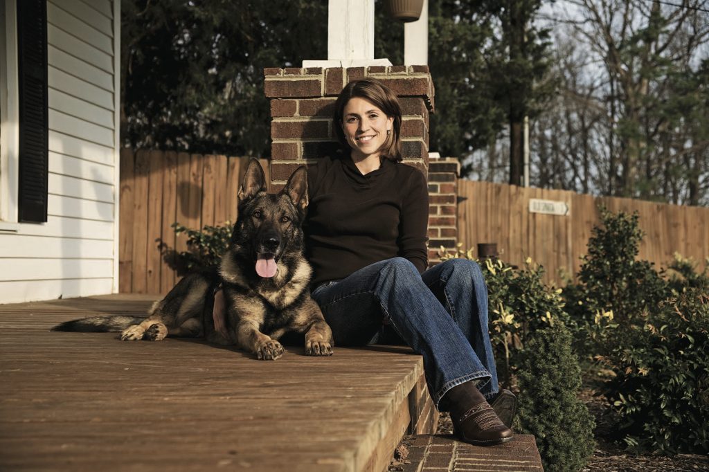 What to Look for When Evaluating a German Shepherd’s Training - protectiondog.com